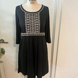 GARNET HILL‎ Embroidered-Bodice Black Knit Lagenlook Dress Size Small